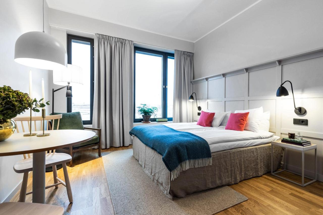 Biz Apartment Bromma Stockholm Kültér fotó A room at the hotel