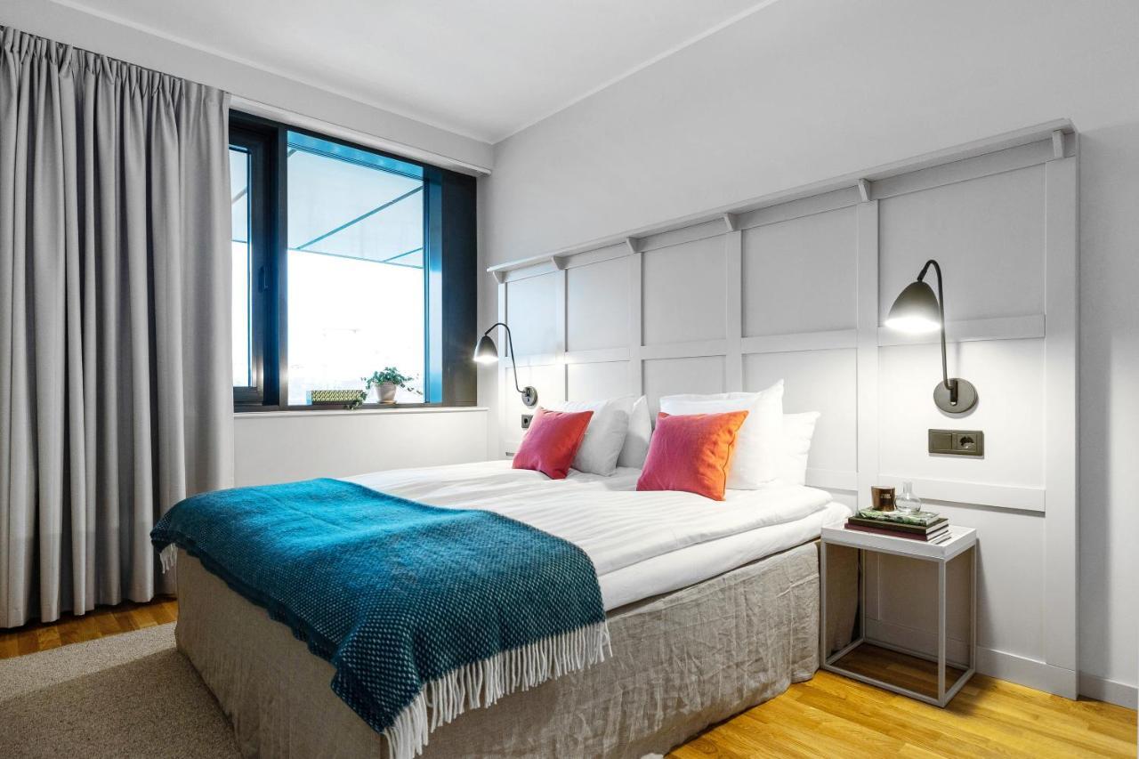 Biz Apartment Bromma Stockholm Kültér fotó A room at Quality Hotel 115